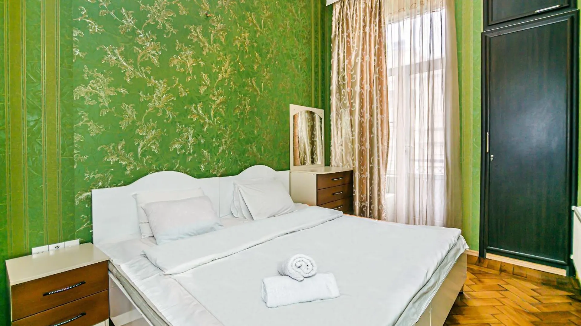 Deluxe Apartment In Baku Azerbaijan