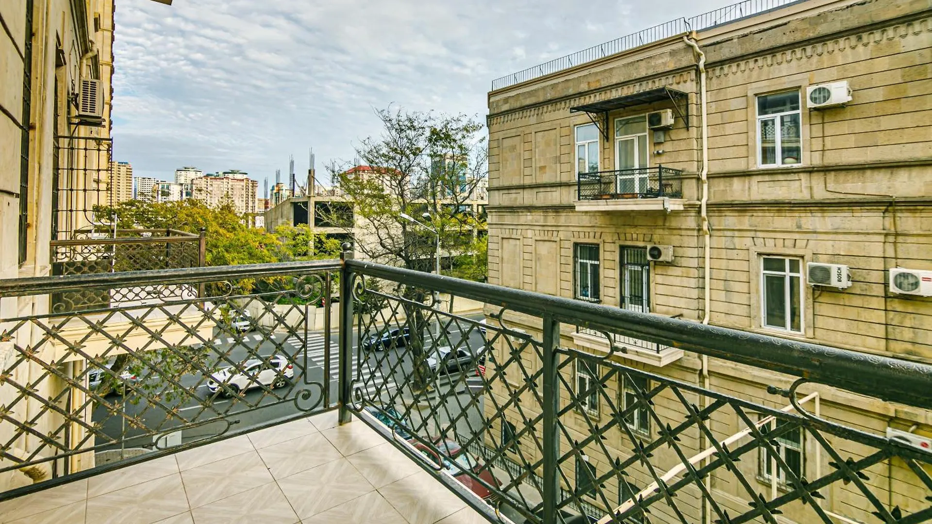 Deluxe Apartment In Baku